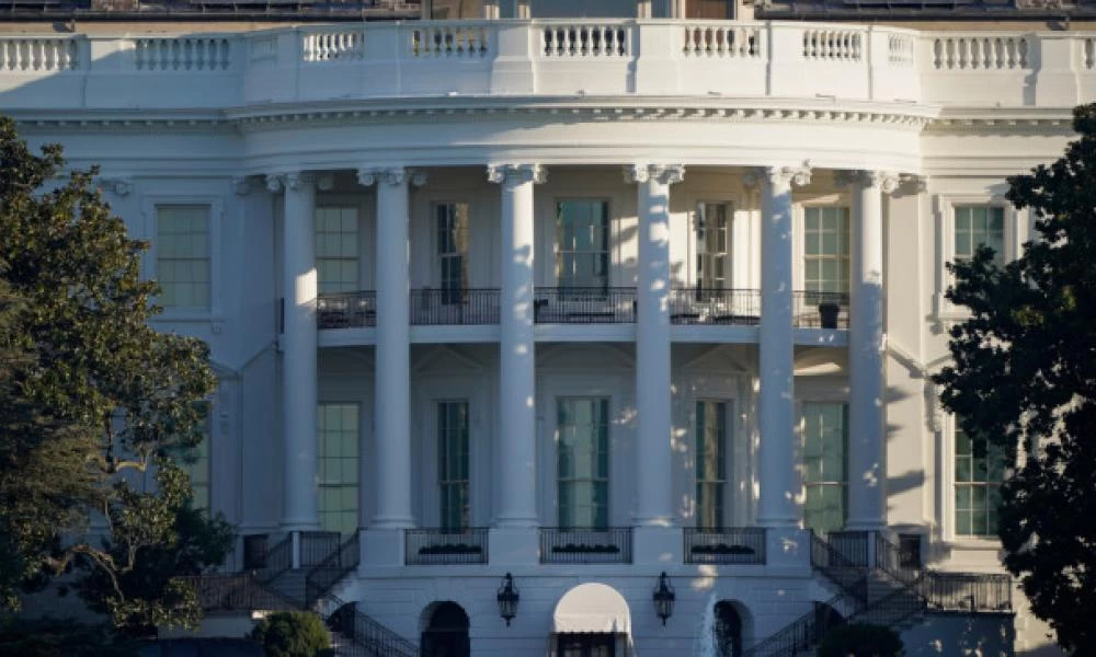 Ο Μπάιντεν σκοπεύει να "απολυμάνει" τον Λευκό Οίκο μόλις φύγει ο Τραμπ